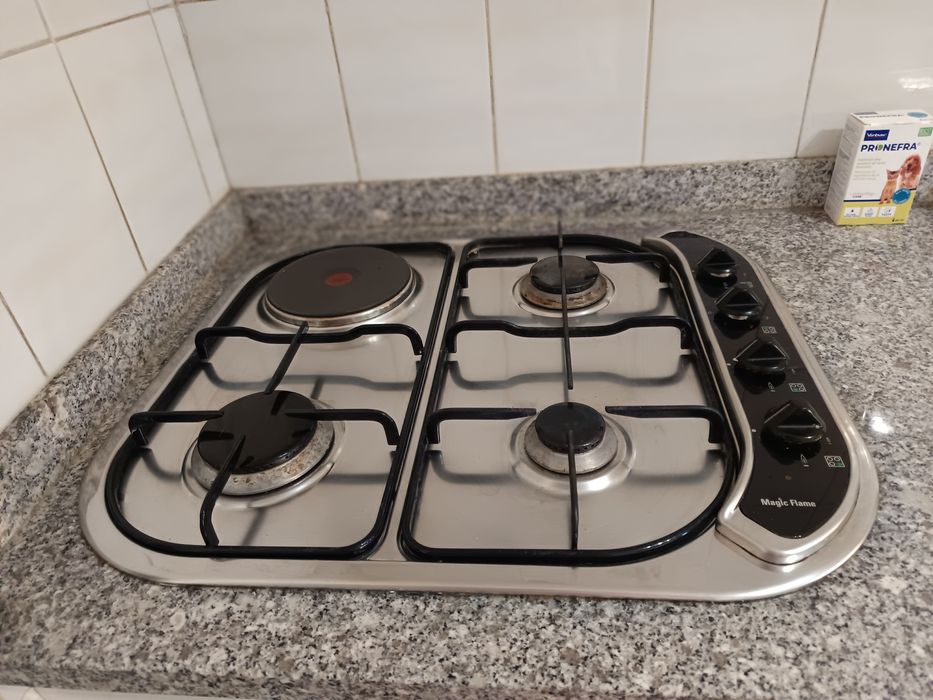 Fogão a gás Tecnogas.
