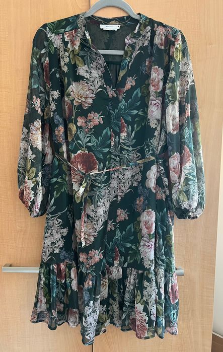 Sprzedam sukienka boho kwiaty Reserved 38