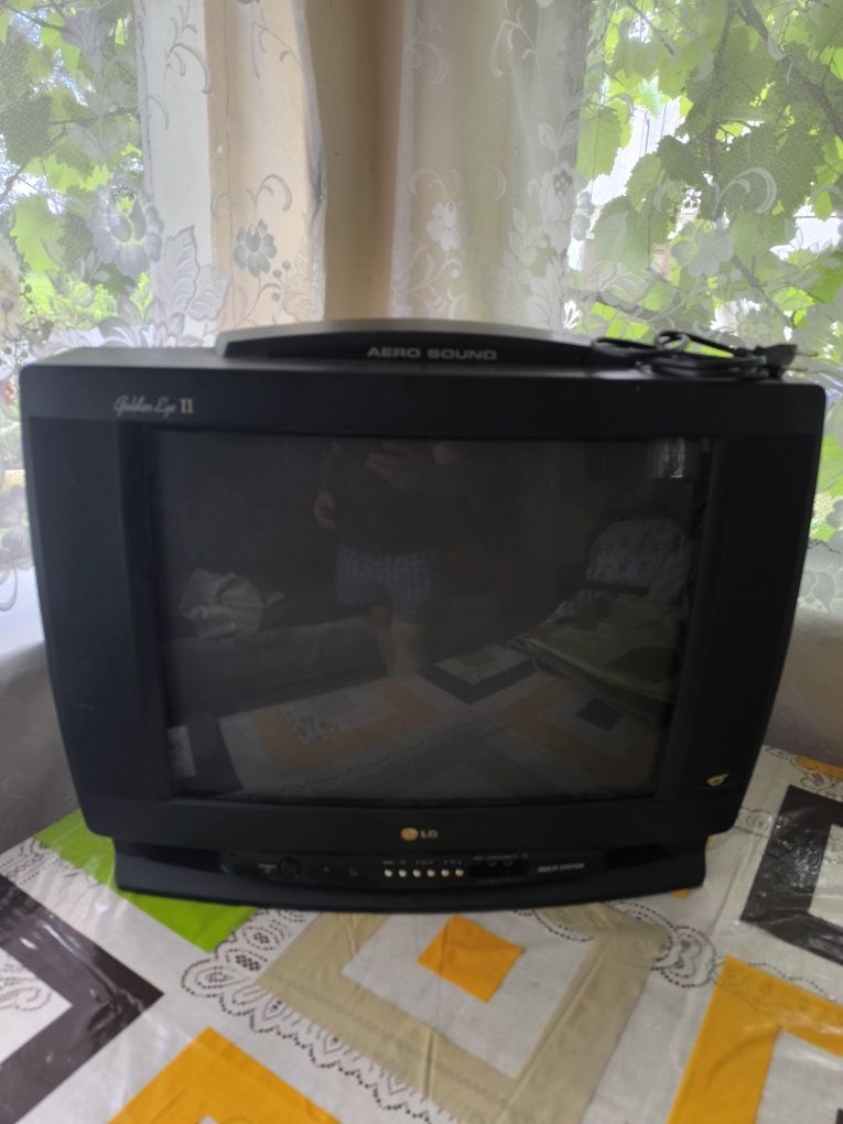 Продам телевізори