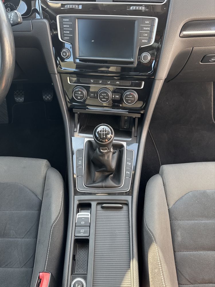 Volkswagen Golg VII Variant 1.6 TDi