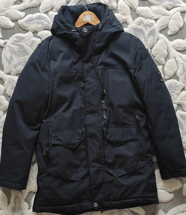 Зимова куртка на хлопця (чоловіча)