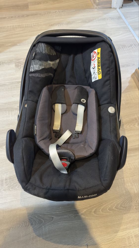 Maxi cosi pebble pro i size baza 3 way fix