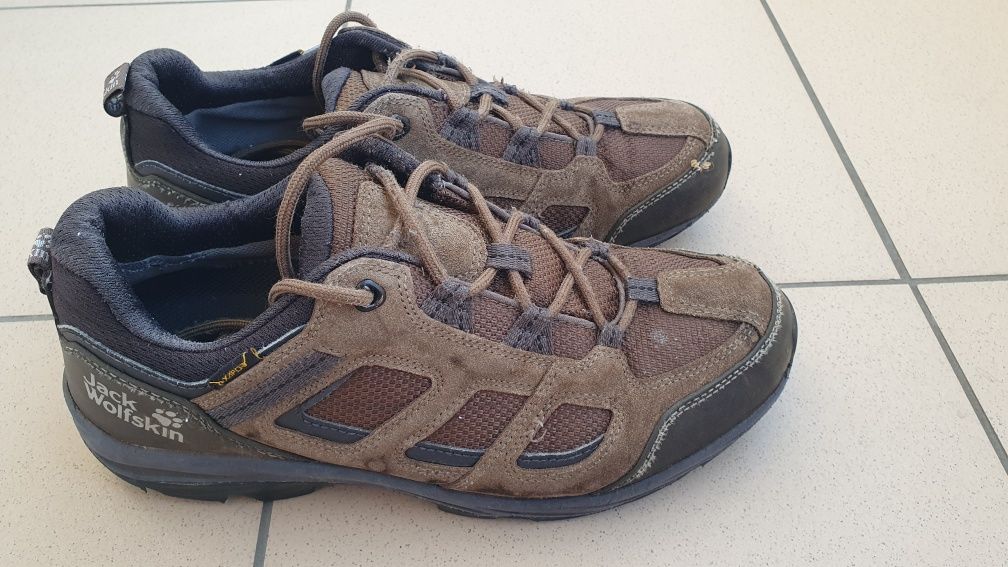 Buty Jack Wolfskin Trekkingi Vojo 3 Texapore Low M EU 42,5