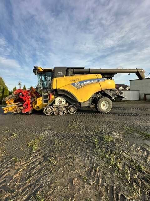 Kombajn zbożowy NEW HOLLAND CR 8.90 na gąsienicy + przystawka do QQ