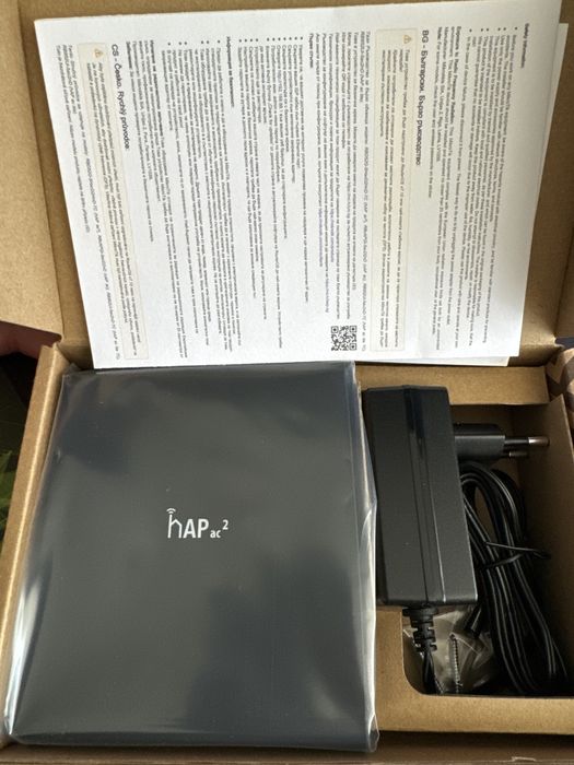 Wi-Fi роутер MikroTik hAP ac2