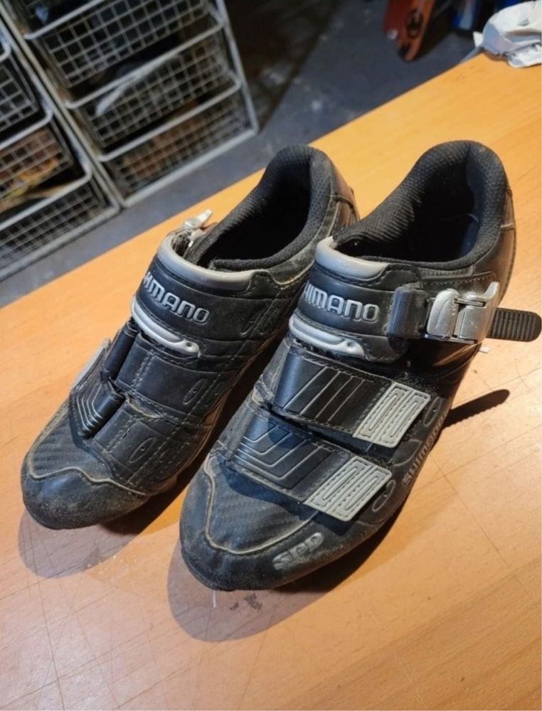 Buty rowerowe Shimano nr 37, wkładka 24cm, brak bloków.