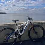 Rower elektryczny BH Ilynx 8.8 Carbon size M