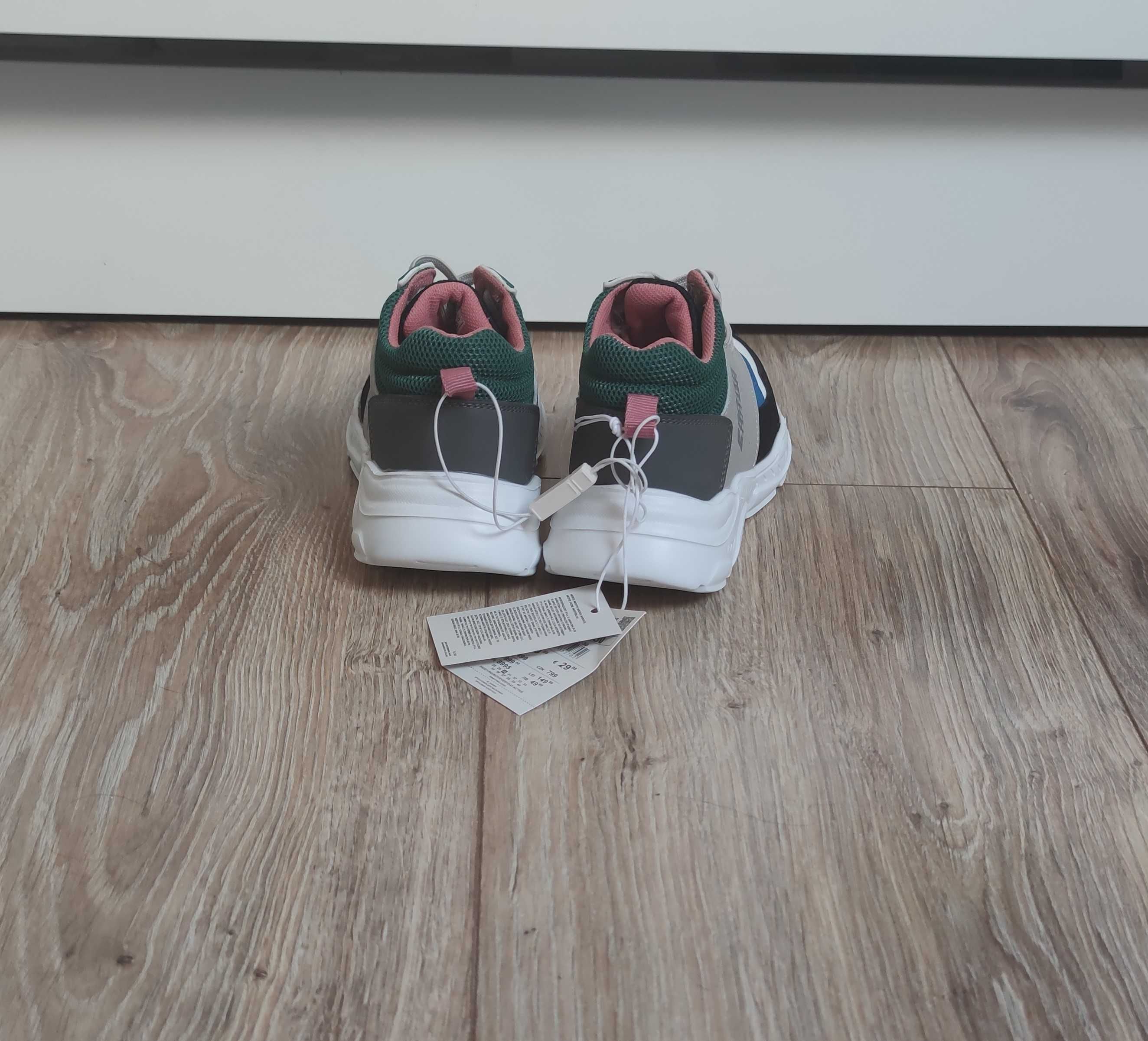 Nowe buty Reserved rozmiar 30