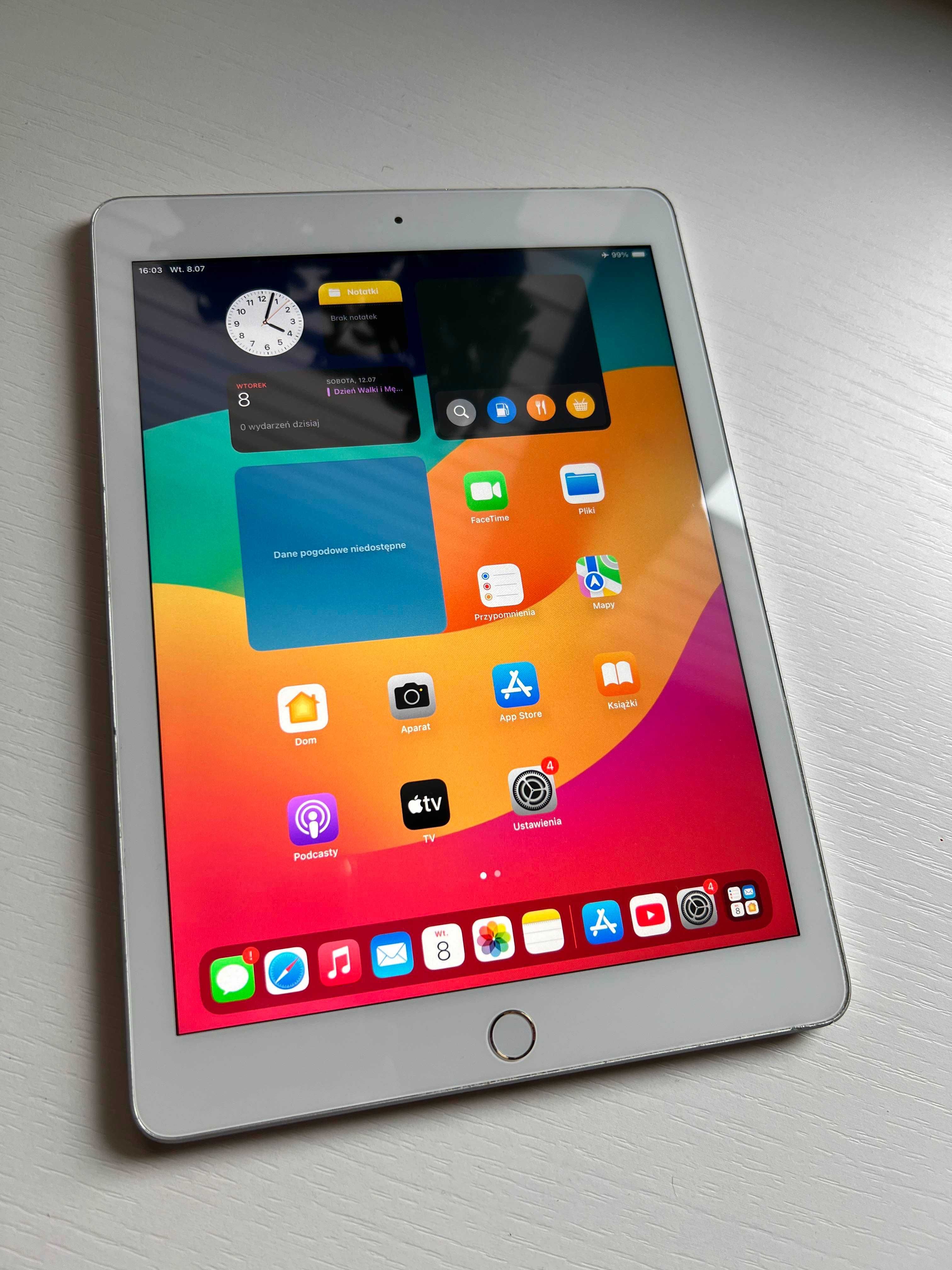 iPad 6 generacji, 128 GB Wi-Fi, bez blokad