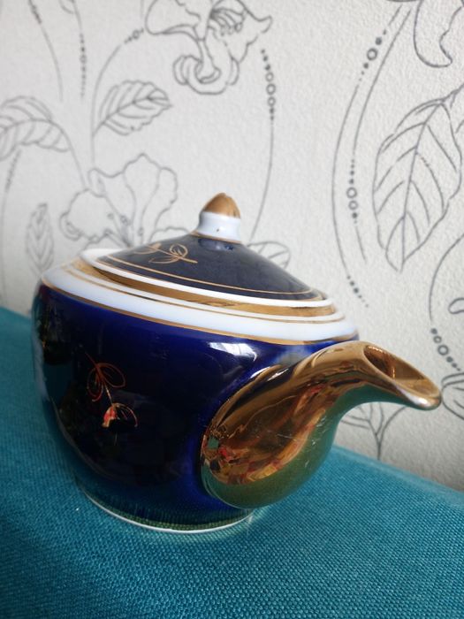 Чайник. Заварник. Яблоневый цвет. Полонное