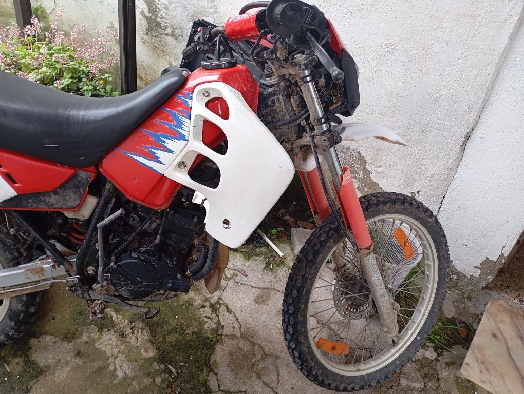 Honda CRM 50.ou troco por uma moto . disponível