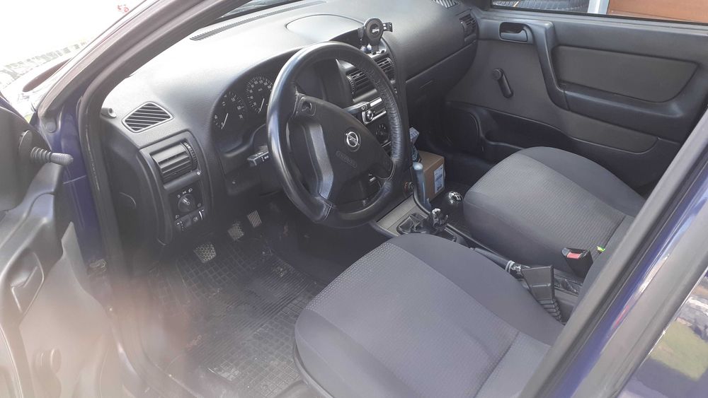 Opel Astra G z PL salonu.       Benzyna 1.4