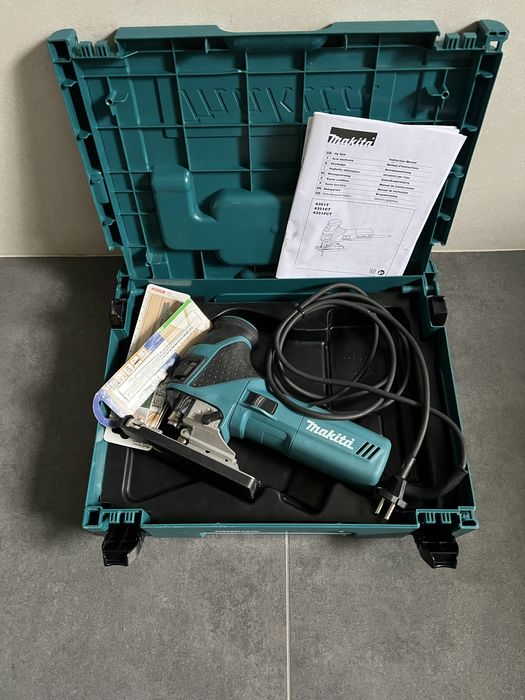 Мережевий лобзик Makita 4351 FCT
