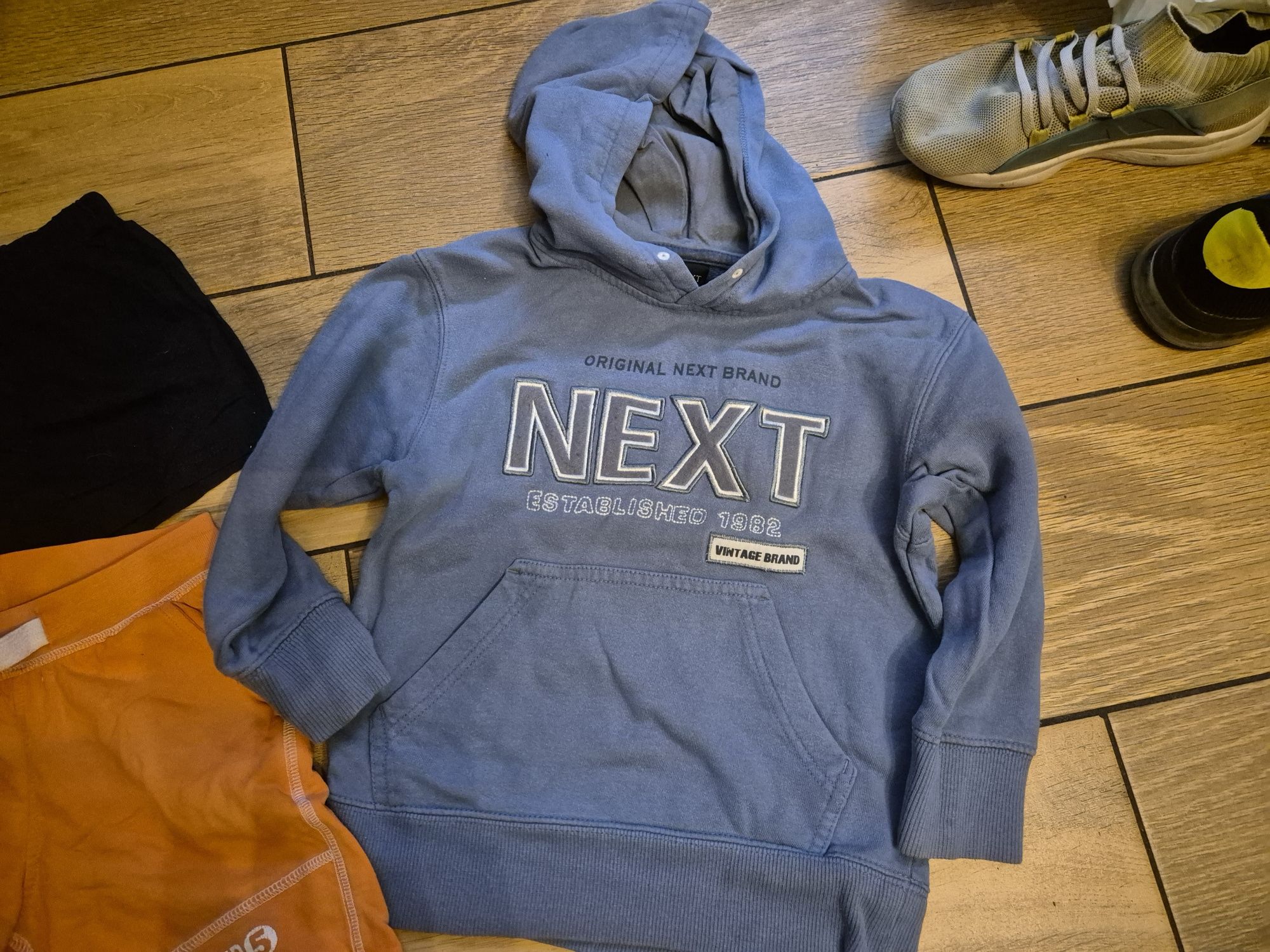 Krótkie spodenki i bluza next