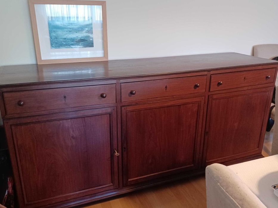 Aparador Madeira maciça