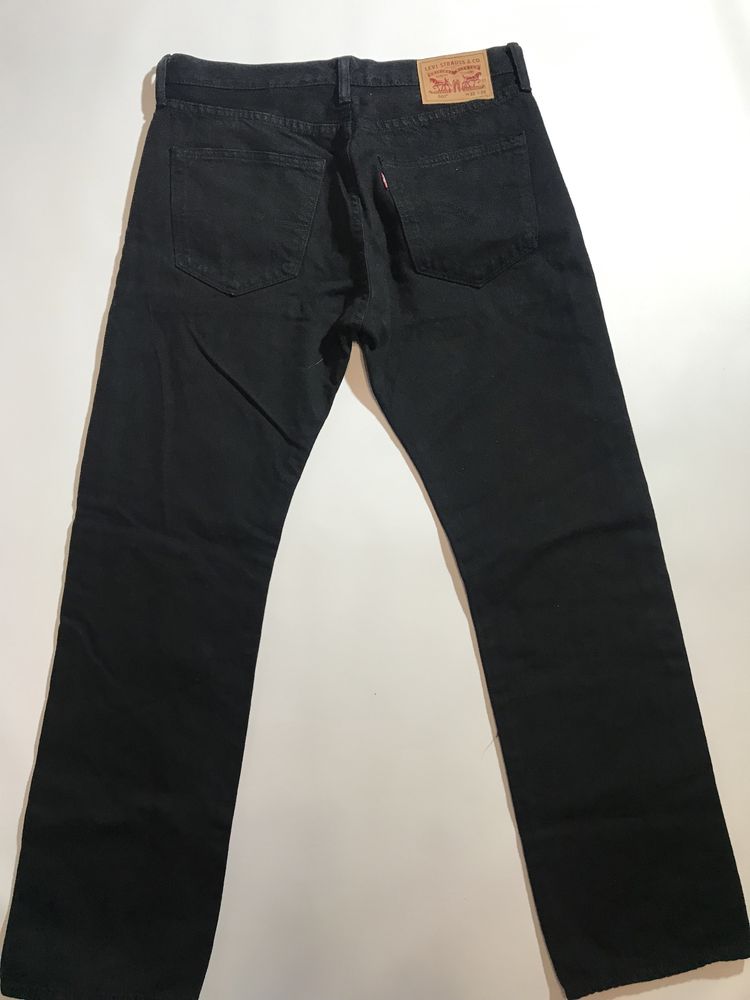 Продам джинси Levi strauss 501