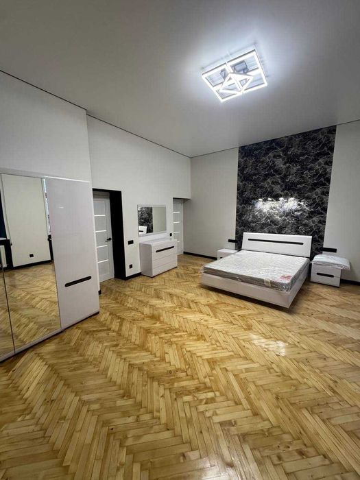 Оренда 1-кімнатної квартири Площа Ринок ЦЕНТР МІСТА ПЕРША ЗДАЧА