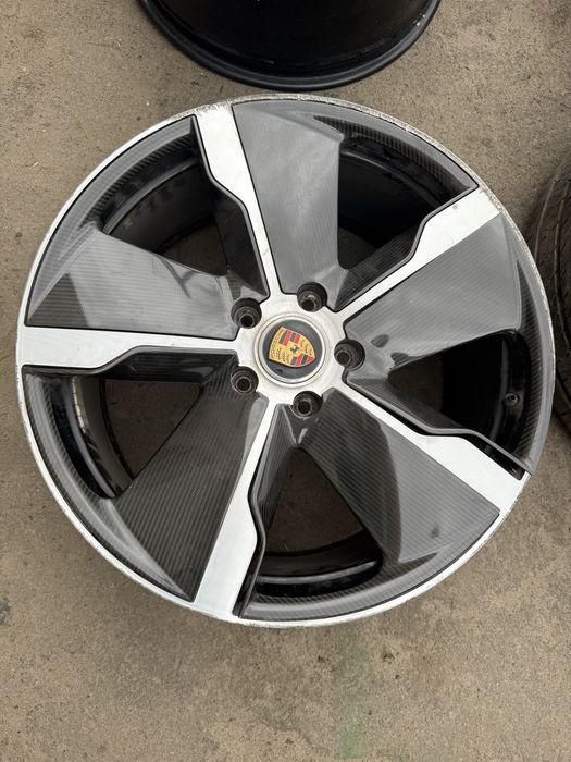 Титанові диски R21 Porsche taycan 4s