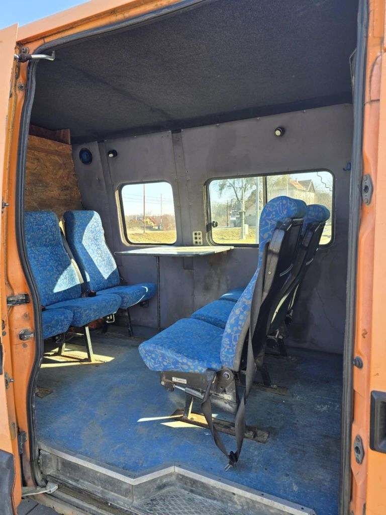 Sprzedam busa 9 osobowego