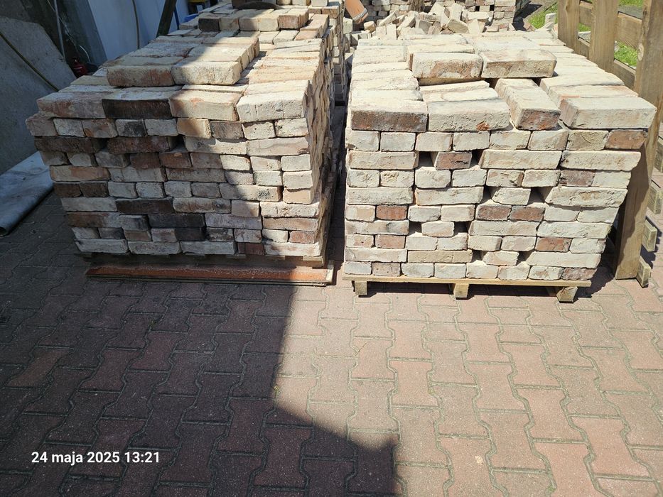Cegla rozbiórkowa stara cegla
