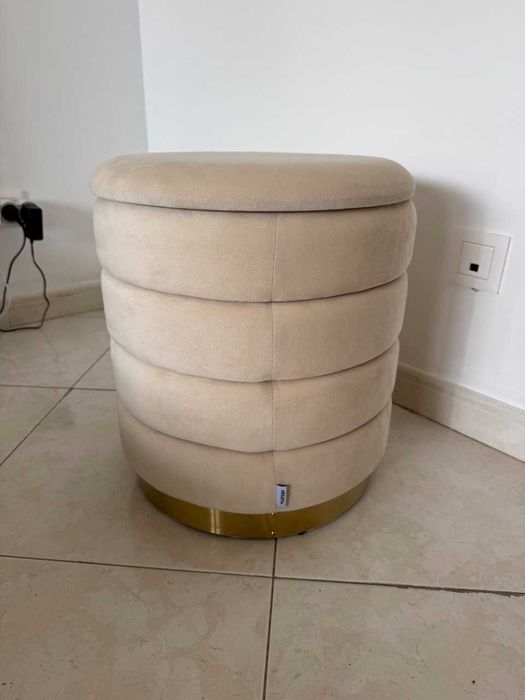 Puff de armazenamento de veludo Bradford