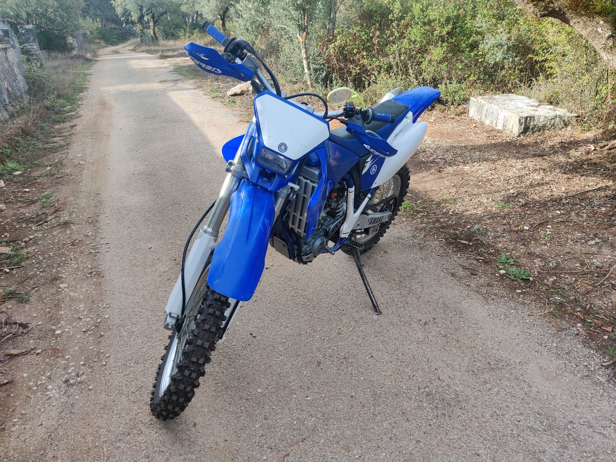 Yamaha WR 426 F matrículada