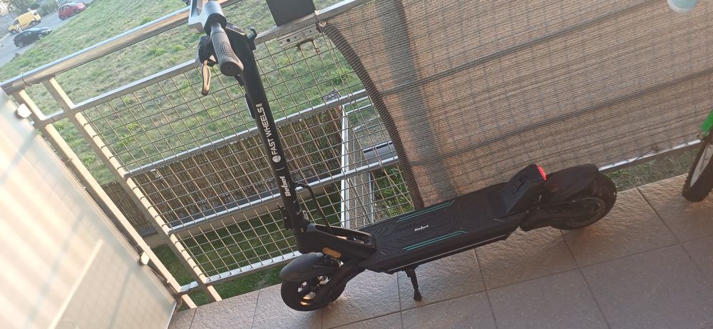 Hulajnoga elektryczna Rebel Fast Wheels