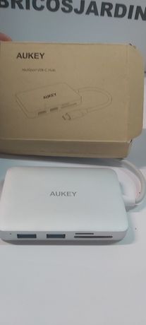 Adaptador multiporta Aukey USB C Hub