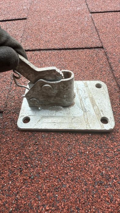 Zacisk szalunkowy sprężynowy żabka