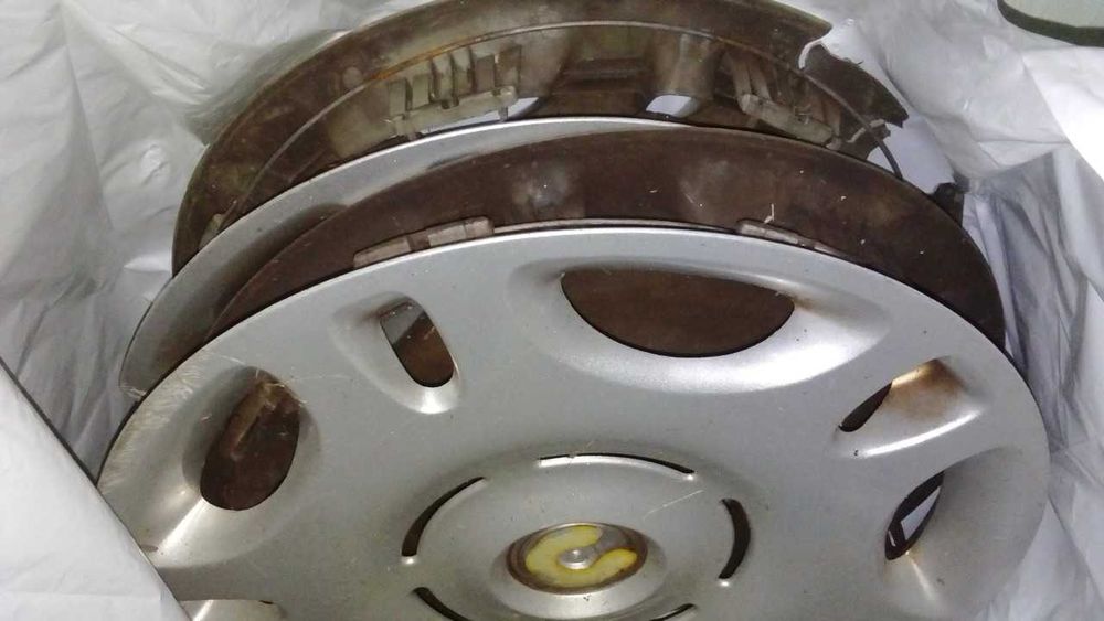 Tampões originas BMW 15" vendo ou troco