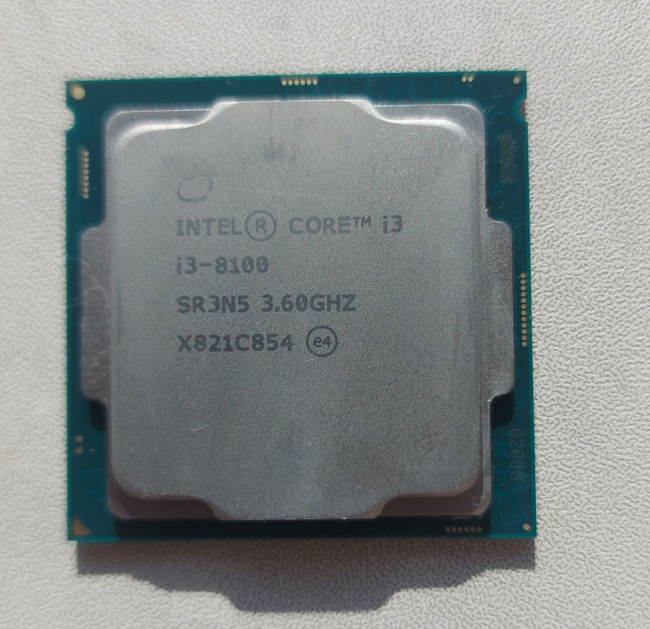 Процессор Intel core I3-8100, Soket LGA 1151