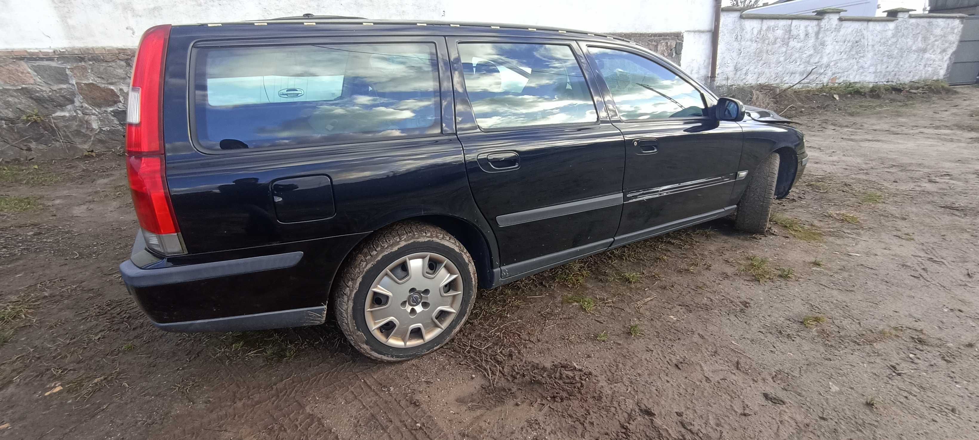 volvo v70 2.4 b B5244S  170 km lak 019-26 samochód na części M56