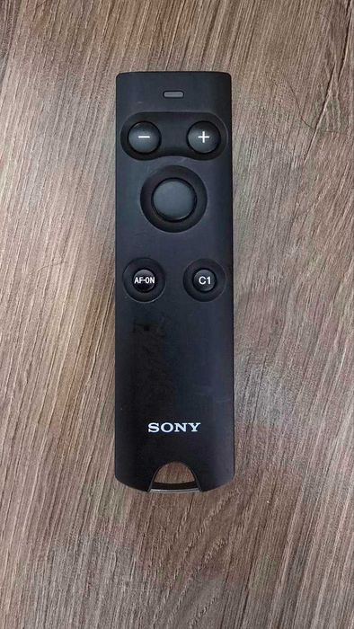 Пульт дистанційного керування Sony RMT-P1BT