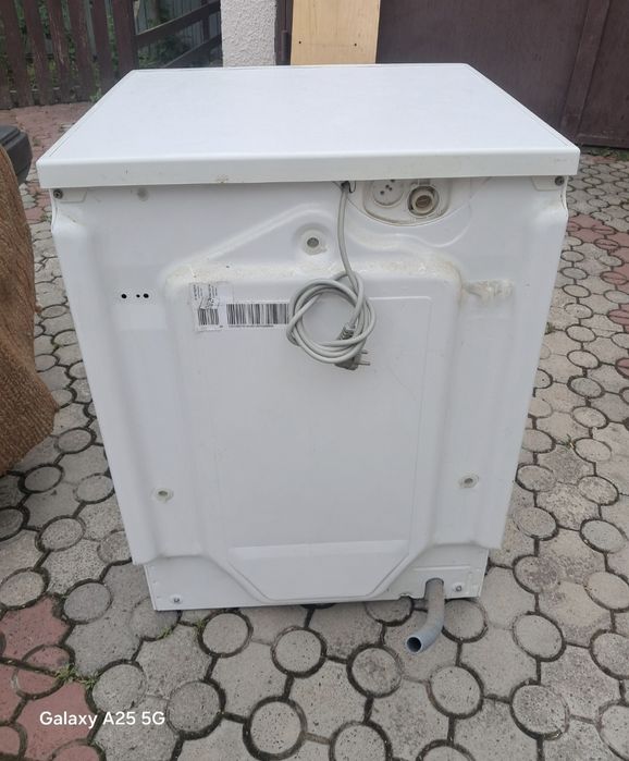 Electroluxe автомат пралка