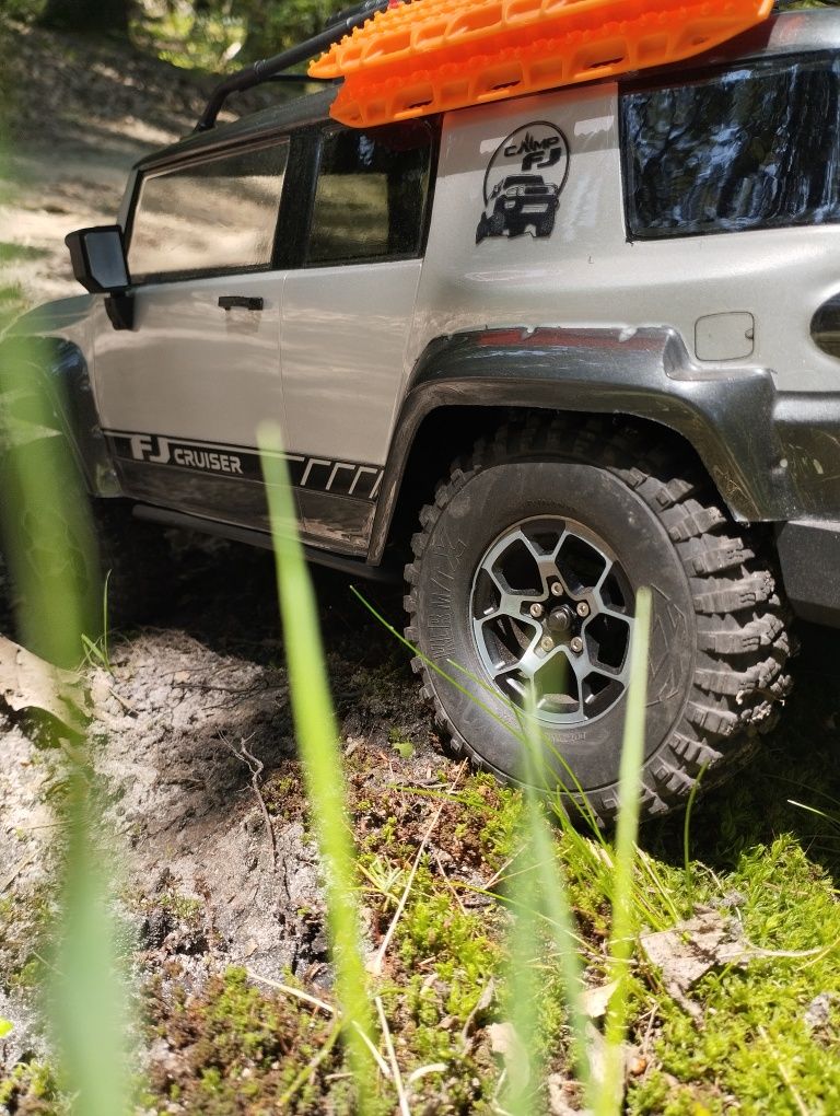Model RC Hpi Toyota FJ Venture (zestaw kompletny)