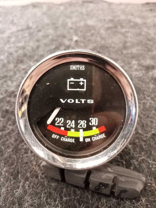 Voltímetro Smiths vintage 24v