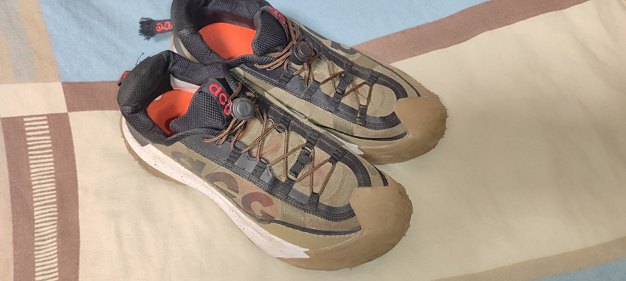 Кросівки Nike ACG/TL