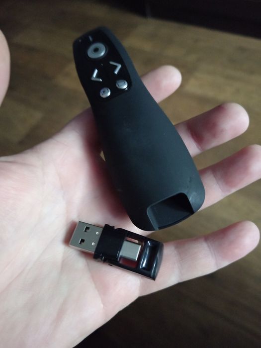 Указка - беспроводной презентер, кликер