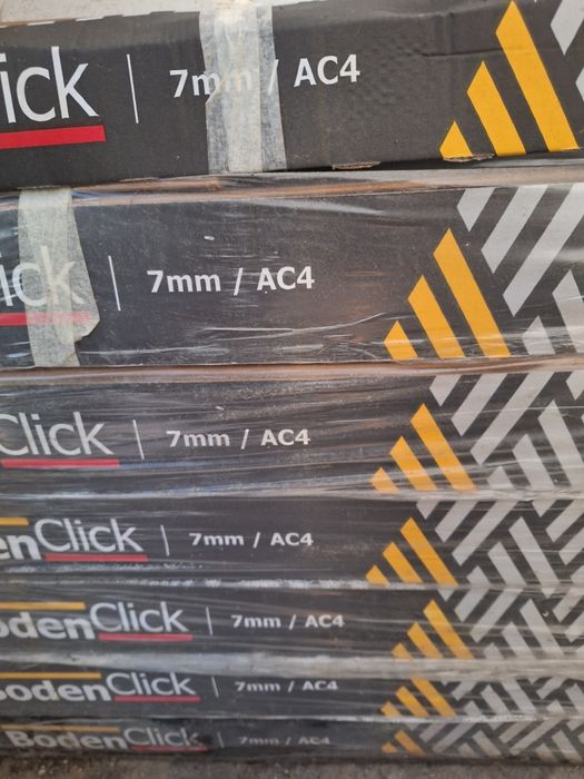 10 cxs.Chão/parket cinza