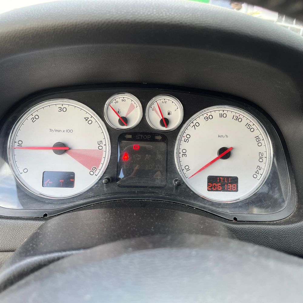 Peugeot 307 em muito bom estado