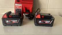 Milwaukee m18 Bateria baterie 2x5ah+ ładowarka m12-18c. Nowe