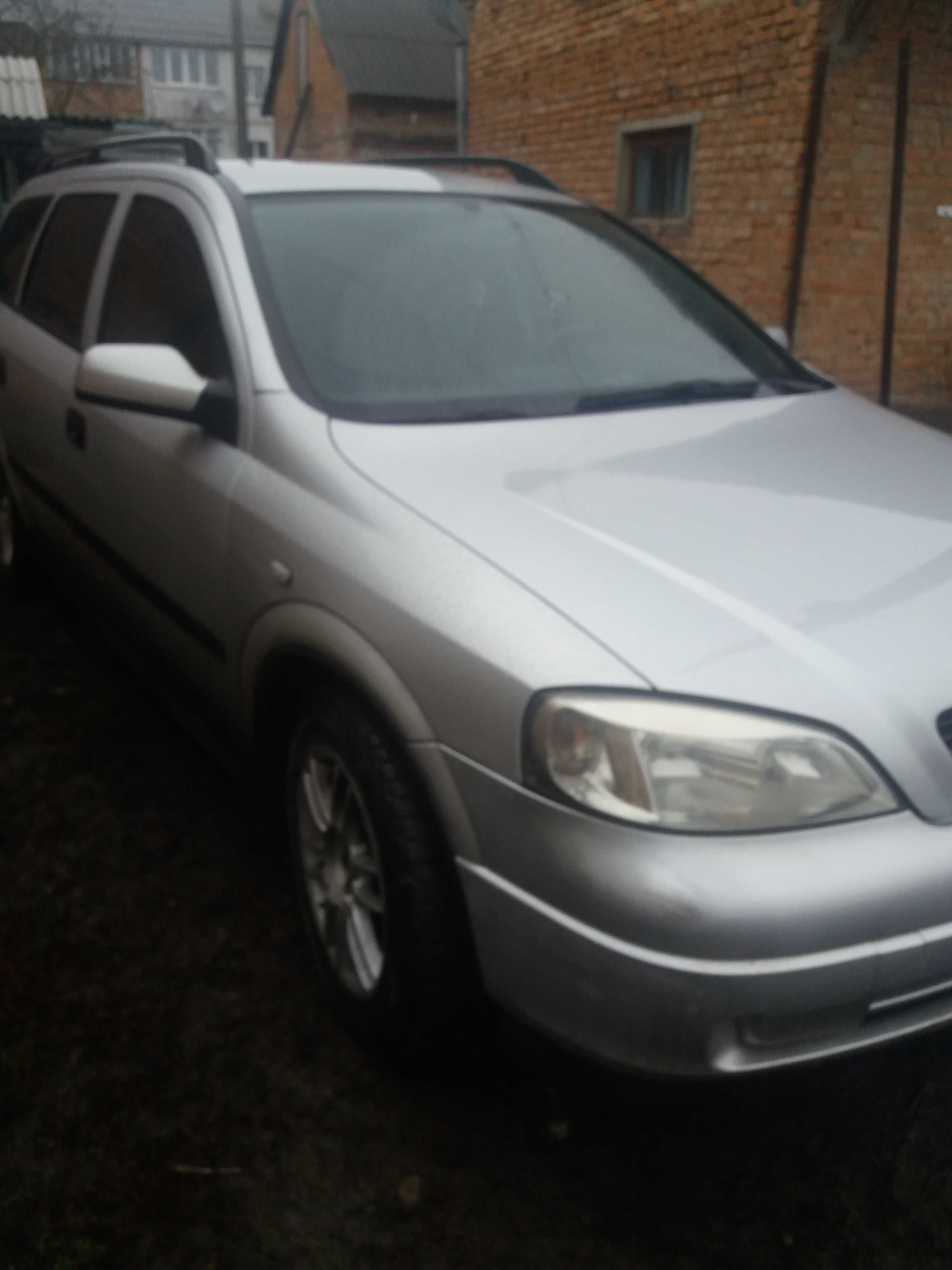 Opal Astra j 2001 рік 1.6 газ/бензин