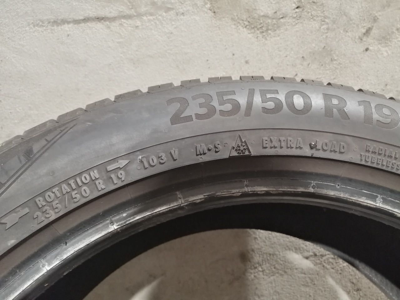 235/50R19 103V XL Continental All Season Contact