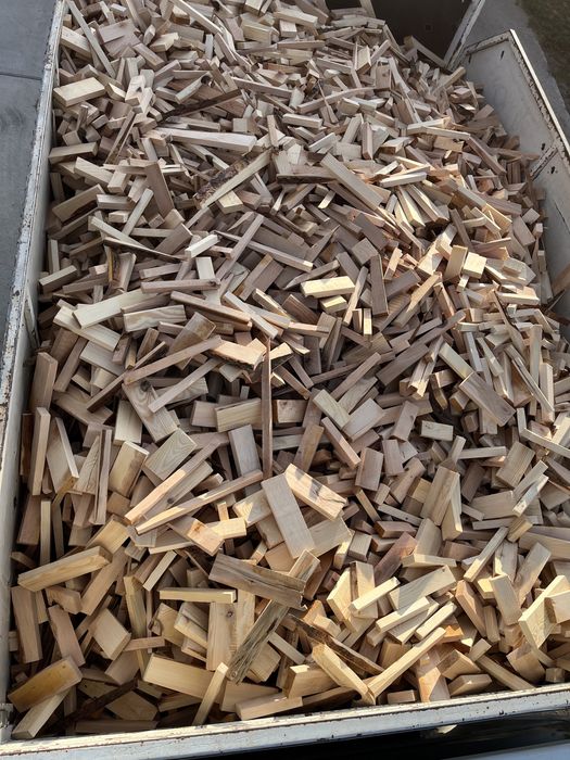 Opał drewno drzewo do pieca kominka rozpałka suche z transportem