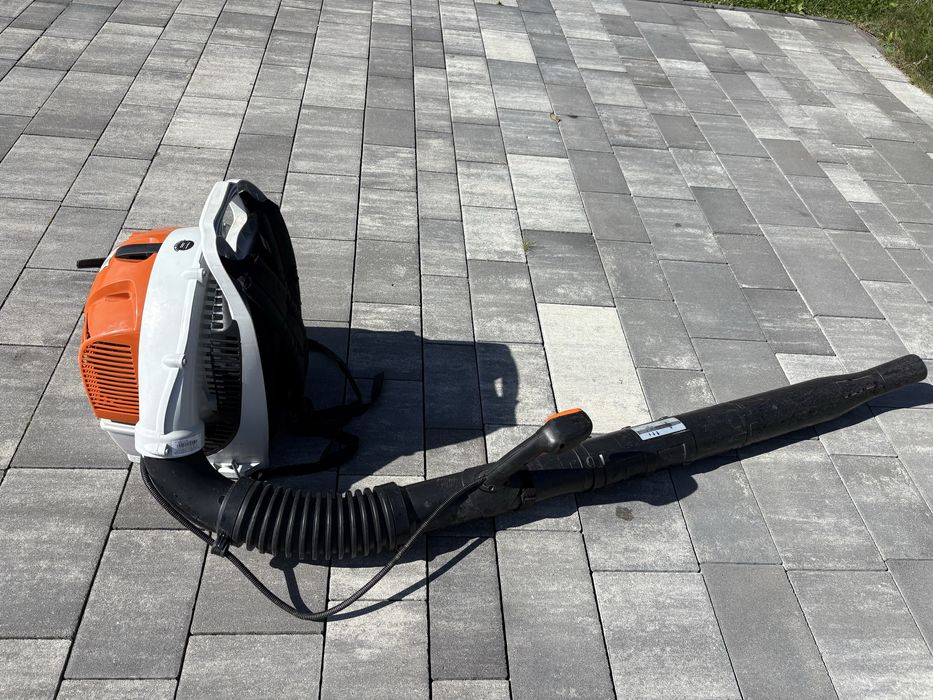 Dmuchawa spalinowa plecakowa Stihl BR 430