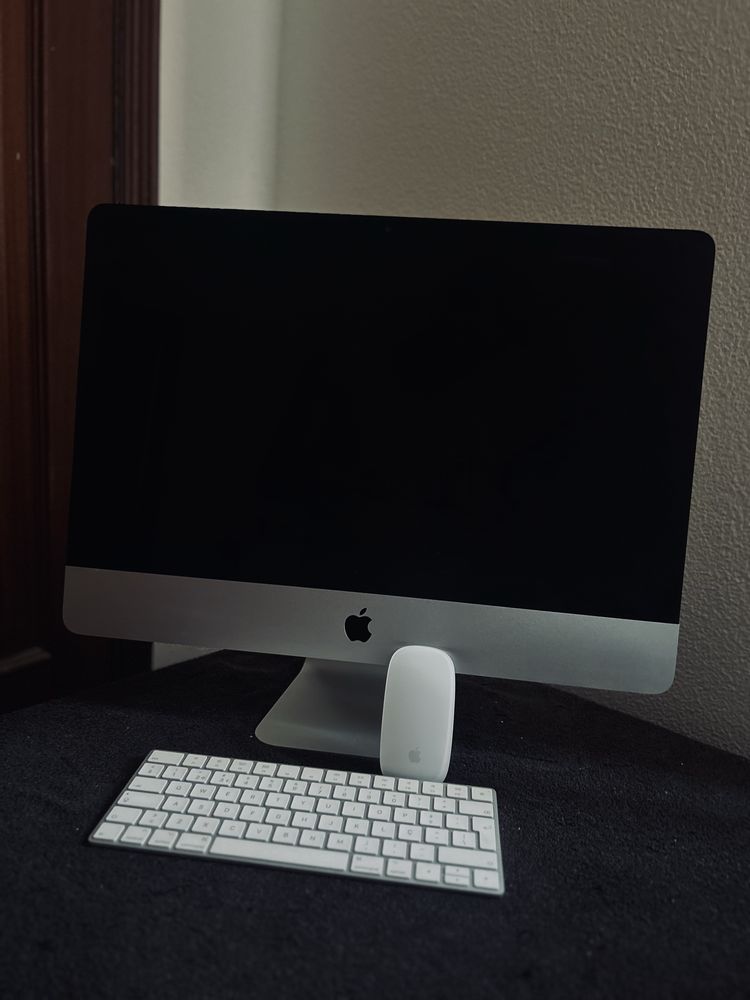 iMac 21.5″ cinza