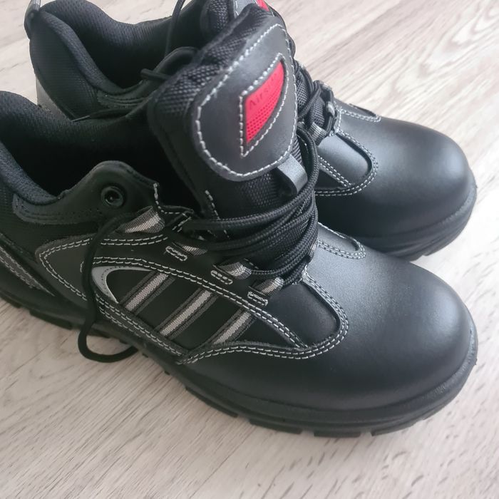 Робочі черевики 42