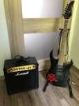 Zestaw gitara SX i glosnik Marshall MG 15c