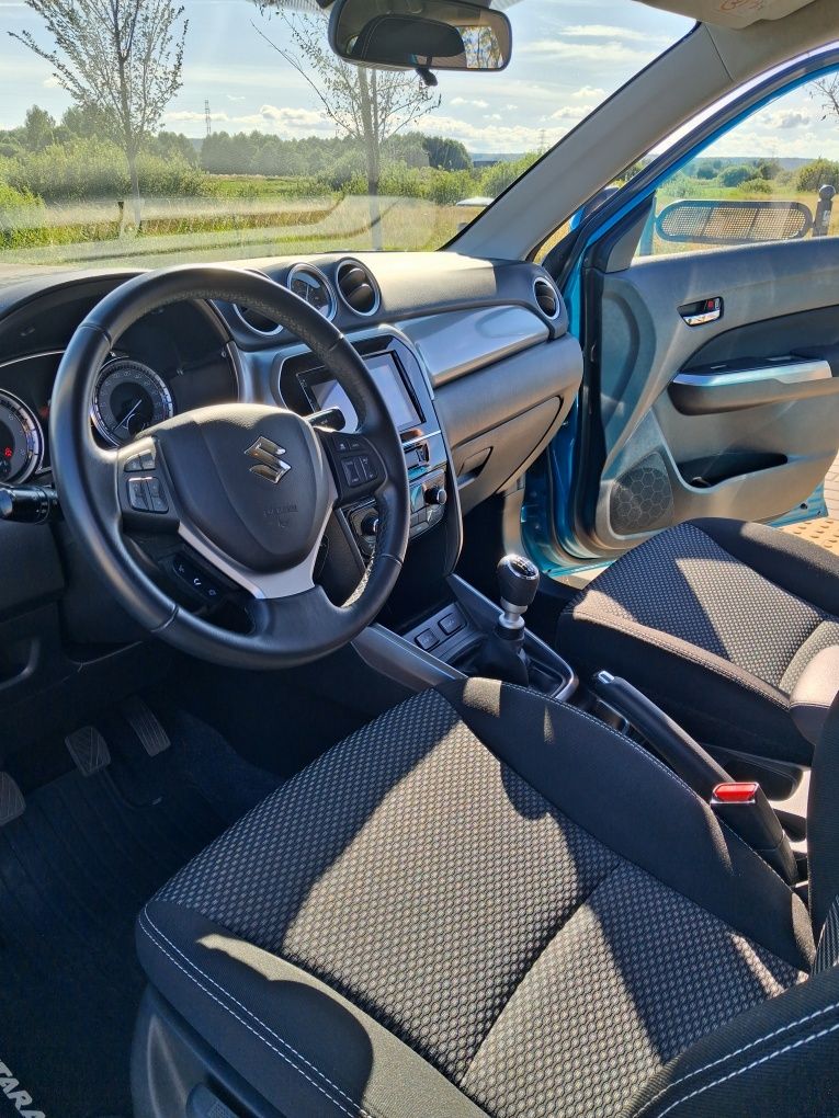 Suzuki Vitara Premium , benzyna, manual + dodatkowy komplet kół