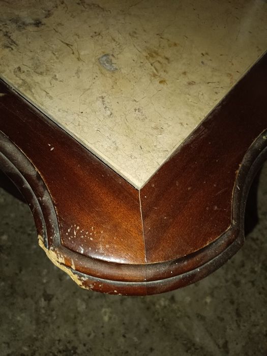 Mesa em mármore usado / só mármore 15€